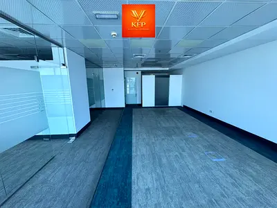 CHILLER FREE / OFFER OF THE DAY / EXCLUSIVE / PRIME LOCATION