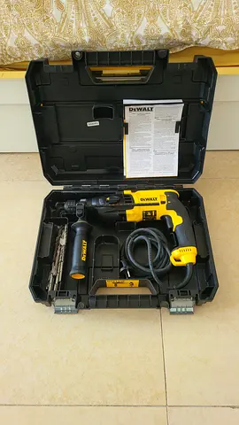 Dewalt Professional Hammer Drill