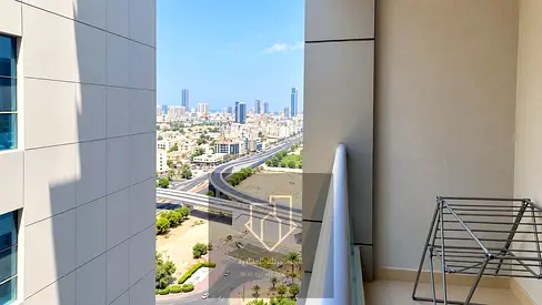 غرفة و صالة _ باركينج خاص _ قريبة من الخدمات اليومية ووسائل المواصلات
