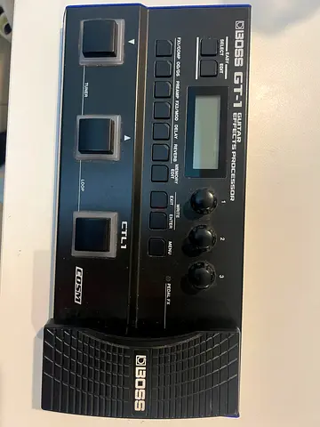 BOSS GT-1 Guitar Multi-Effects Processor – Great Condition