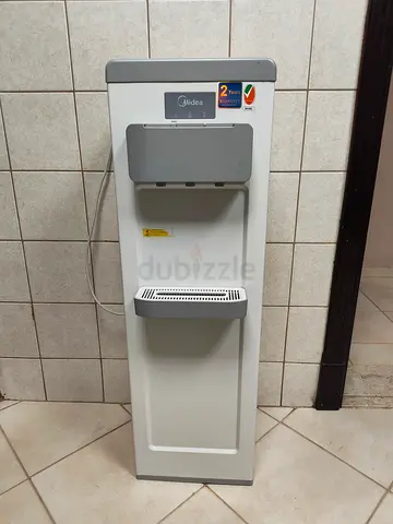 Midea freestanding water dispenser - good working condition