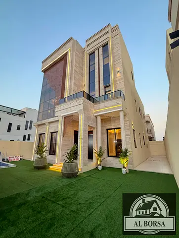 🏡 فيلا للبيع في العالية | أرض 4,300 قدم² | بناء 4,800 قدم² | 6 غرف نوم + صالات + مجلس | موقع استراتيجي مباشر على شارع الشيخ محمد بن زايد | 2.9 مليون