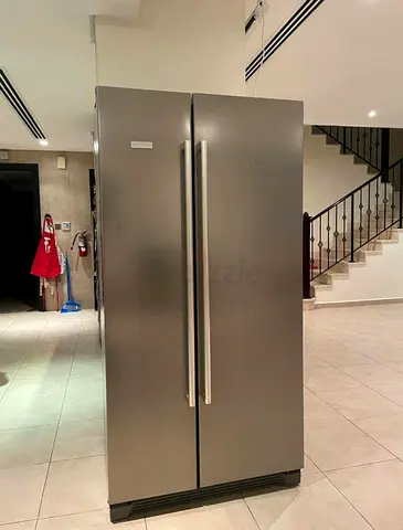 Siemens side by side fridge with freezer