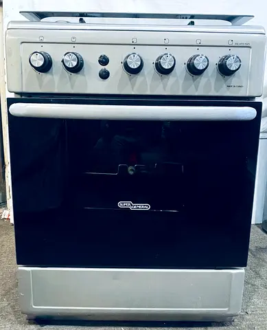 Super General gas cooler 4burner 60X60cm perfect working condition very good