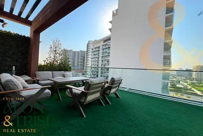 Big Layout | 2 Bed | Vast Corner Unit | Vacant