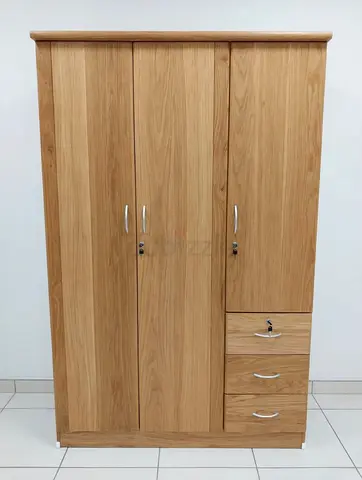 Brand new 3door wardrobe available