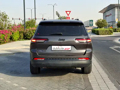صورة 7 لـ 2022 JEEP GRAND CHEROKEE L
