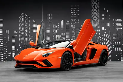 2019 Lamborghini AVENTADOR S 照片 2