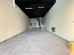 1 MONTH FREE LUXURY SHOP WITH MAZZNIN FLOOR WITH WASHROOM WITH OFFICE SPACE WITH PARKING READY TO MO