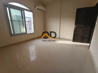 CLOSE TO SAFARI MALL FAMILY BUILDING 1BHK SEPLAT AC RENT 27K WITH BULCONEY PARIM LOCATION MUWAILIAH AREA SHARJAH