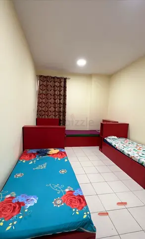 Exicutives Bedspace avilable perisa N09