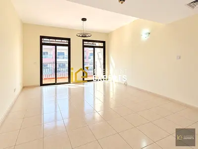 Spacious Layout | Huge Balcony | Next to Mall