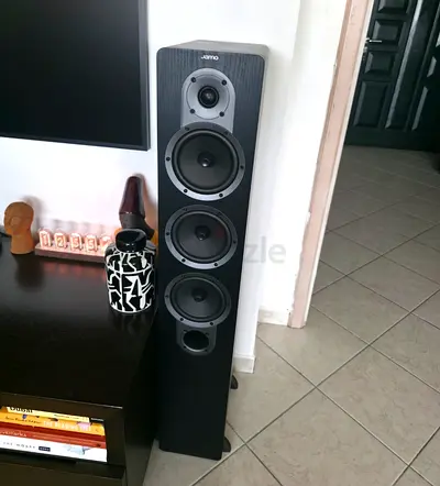 Jamo S428 Wood Floorstanding Tower Speaker x 2- Good Condition