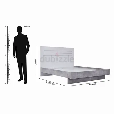 King Bed 180x200 cm, 1 Year Old – Liwan 2, Dubai