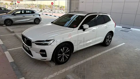 Volvo XC60 2022 B5 Momentum GCC Specs
