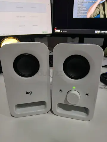 Logitech White Computer Speakers - Compact USB Powered Pair