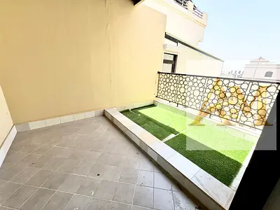 Bright 5-BedRoom big Hall with Maid Room Villa for Rent
