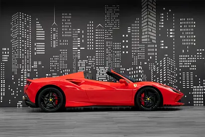 صورة 8 لـ 2020 Ferrari F8 SPIDER