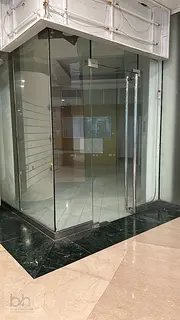 Spacious Shop Space for Rent in Al Majaz 1, Sharjah | 274 Sq. Ft. | Prime Location - DIRECT TO LANDL