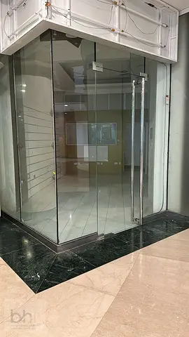 Spacious Shop Space for Rent in Al Majaz 1, Sharjah | 274 Sq. Ft. | Prime Location - DIRECT TO LANDLORD