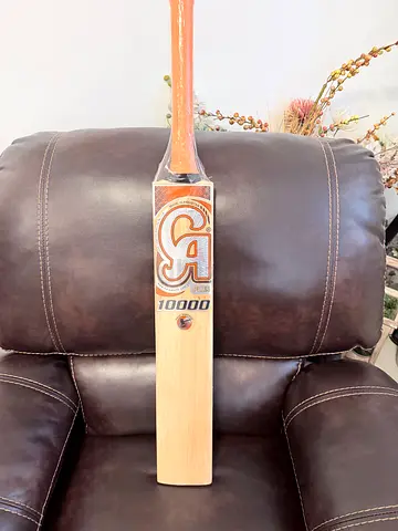 CA Plus 10000 Cricket Bat - Duckbill profile - 1154 Grams