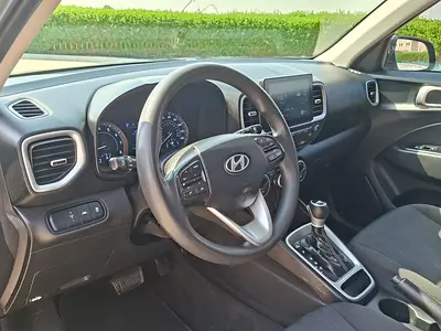 صورة 10 لـ 2021 Hyundai VENUE