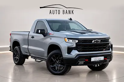 Chevrolet Silverado 1500 LT Trail Boss 2024 GCC Specs No accidents or paint Under warranty