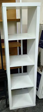 White 4-Shelf Narrow Bookcase / Storage Unit - Good Condition