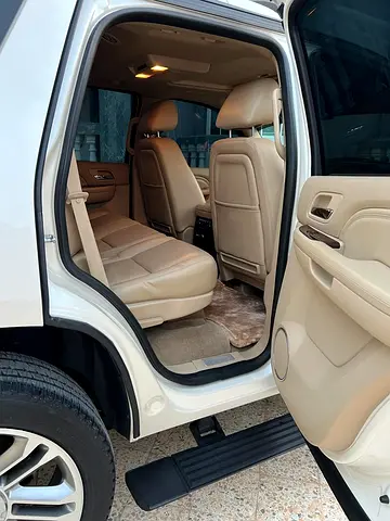 2013 Cadillac ESCALADE 缩略图 11