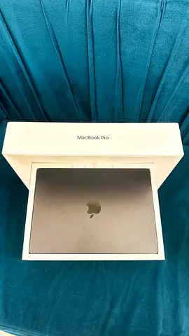MacBook Pro 14-inch Space Gray with Original Box & Magic Mouse 2 Surface- Excellent Condition