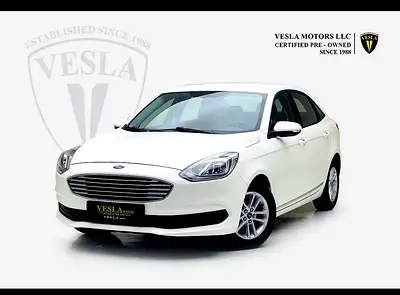 UNLIMITED MILEAGE WARRANTY / APPLY CARPLAY + CAMERA + ALLOY WHEELS + LED LIGHT / IN HOUSE FINANCE-2