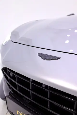 2023 Aston Martin VANTAGE — миниатюра 16