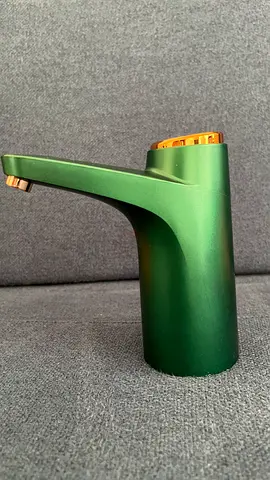 EMUKOEP Water Bottle Dispenser - USB Charging