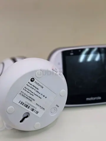 Motorola MBP36S digital video baby monitor.