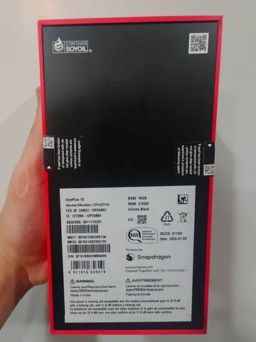 OnePlus 15 (16GB RAM, 512GB) - Brand Box Included