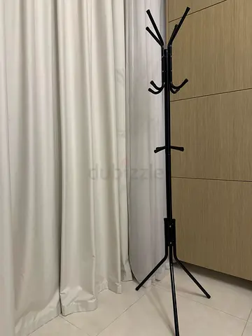 Standing coat rack/coat stand