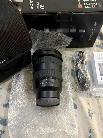 Sony 16 35GM F2.8 lens with box