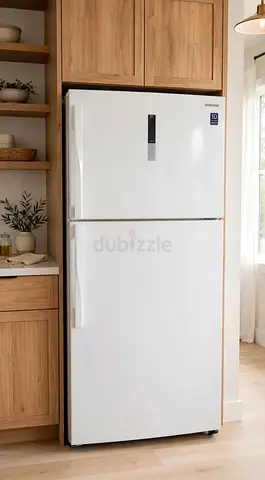 Samsung 2-Door Top Freezer Refrigerator – White, Good Condition