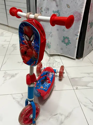Children's 3-Wheel Spiderman Scooter with Storage Seat - Good Used Condition