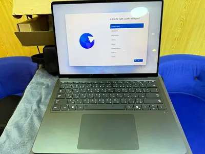 Microsoft surface laptop 7th edition snap dragon
