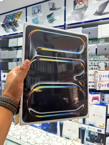 iPad Pro 13inch M4 256GB WIFI + Cellular