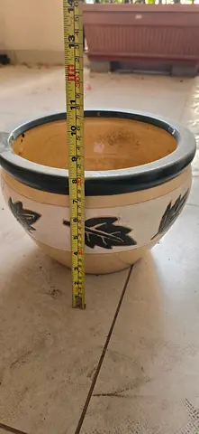 Premium Decorative Ceramic Plant Pot / Planter