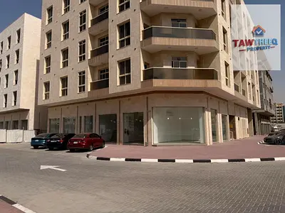 محلات تجارية للإيجار في الجرف 3 عجمان بالقرب من السوق الصيني بموقع حيوي مناسب لمختلف الأنشطة التجارية بإيجار سنوي 40000 درهم