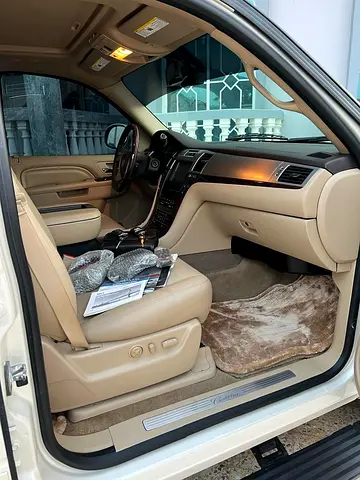 2013 Cadillac ESCALADE 缩略图 13