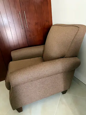 Modern Comfortable Single Armchair in Brown Fabric - Good Condition