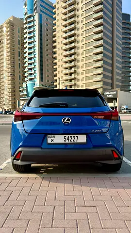 صورة 2 لـ 2022 Lexus UX-SERIES