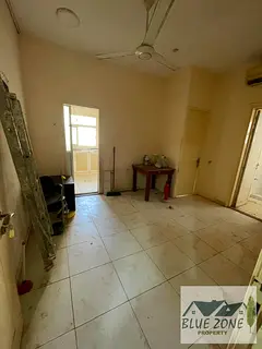 Huge studio same same 1bhk like Room and Hall for small family to much good