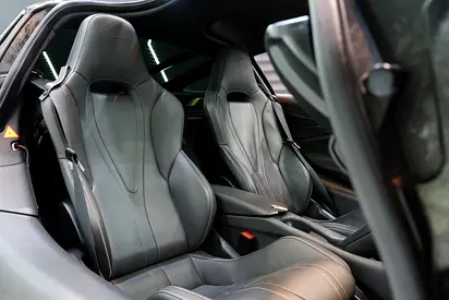 صورة 8 لـ 2021 Mclaren 720S