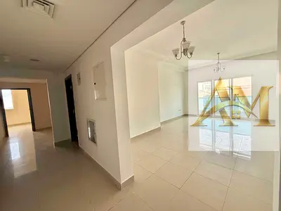 LUXURY SPACIOUS 3BHK•FREE PARKING•PRIME LOCATION•MAID ROOM•DINNING AREA•OPEN VIEW•NEW BUILDING