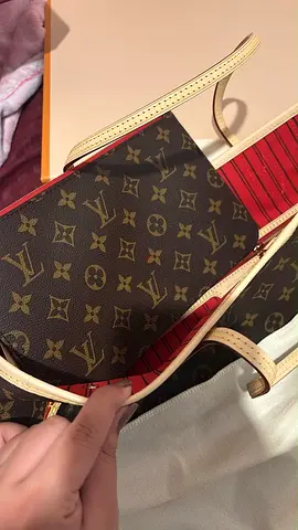 Brand New Louis Vuitton Monogram Tote — Full Set